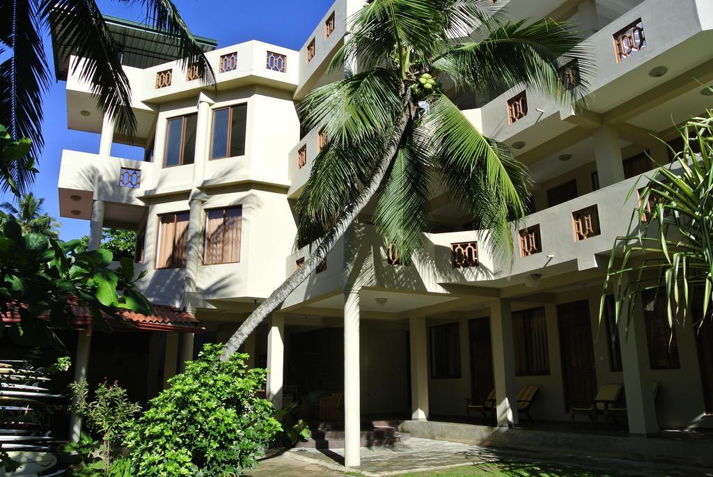 Surf Lanka Hotel Matara Dış mekan fotoğraf