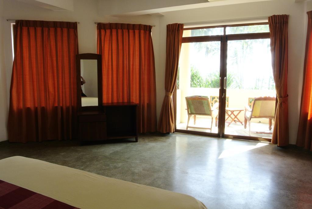 Surf Lanka Hotel Matara Oda fotoğraf