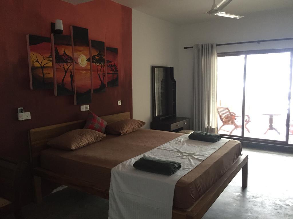 Surf Lanka Hotel Matara Dış mekan fotoğraf
